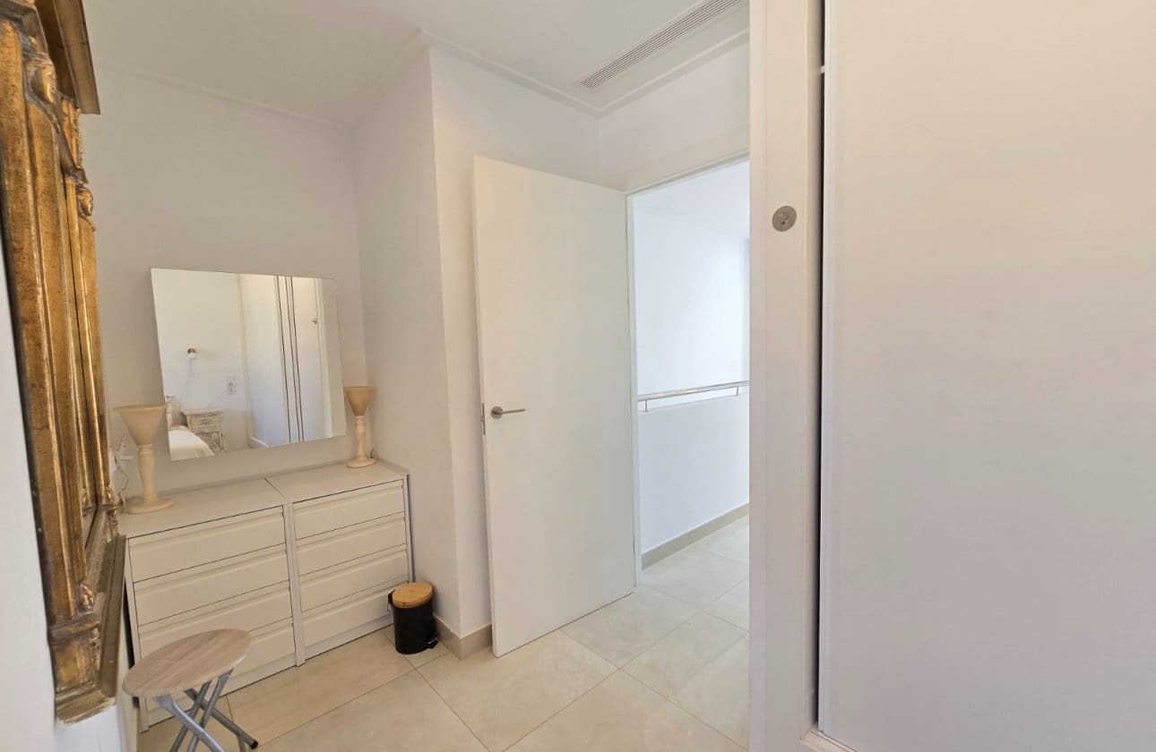 3 sypialnia Dom na sprzedaż w Ciudad Quesada z basenem - 359 900 € (Ref: 9783274)