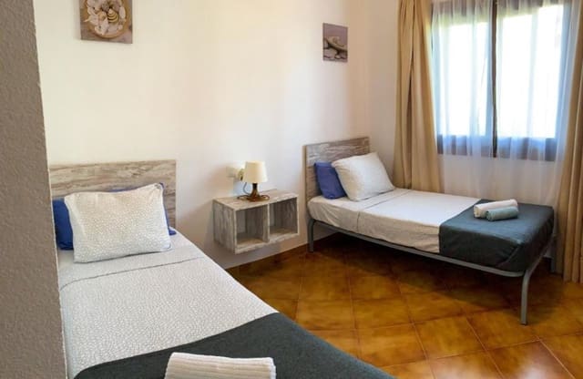 2 slaapkamer Appartement te koop in Cabo Roig, Orihuela met zwembad garage - € 245.000 (Ref: 9783751)