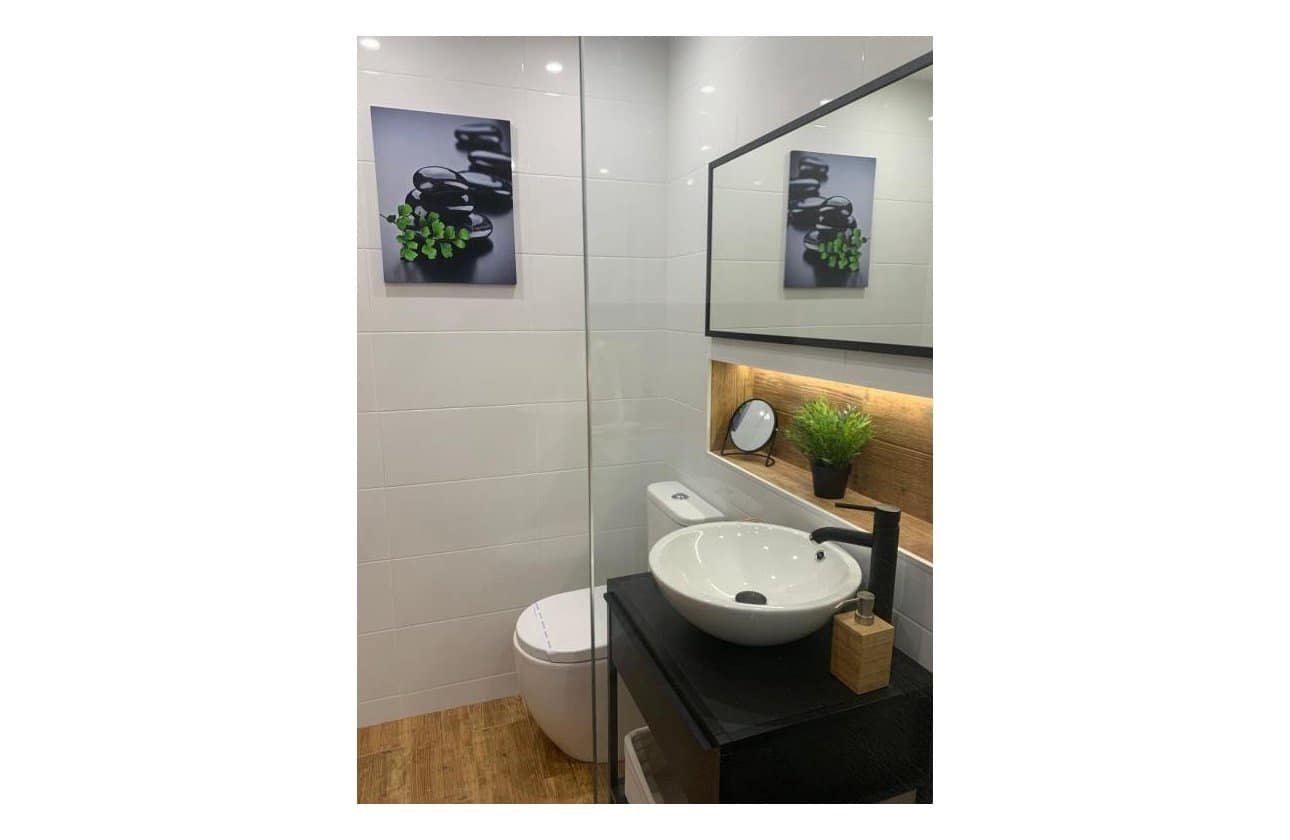 2 makuuhuone Huoneisto myytävänä paikassa Cabo Roig mukana uima-altaan 
autotalli - 245 000 € (Ref: 9783751)