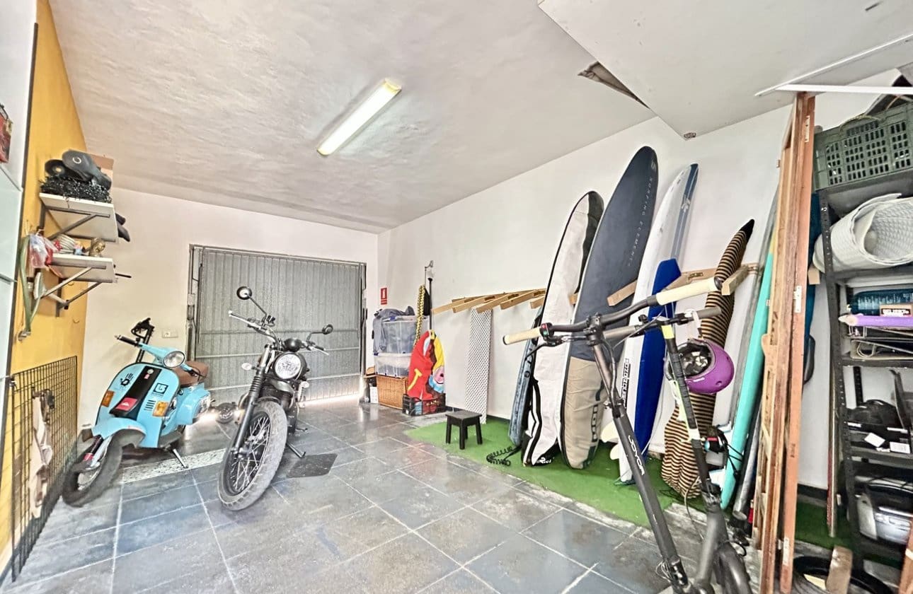 3 sovrum Villa till salu i La Zenia med pool - 630 000 € (Ref: 9799924)