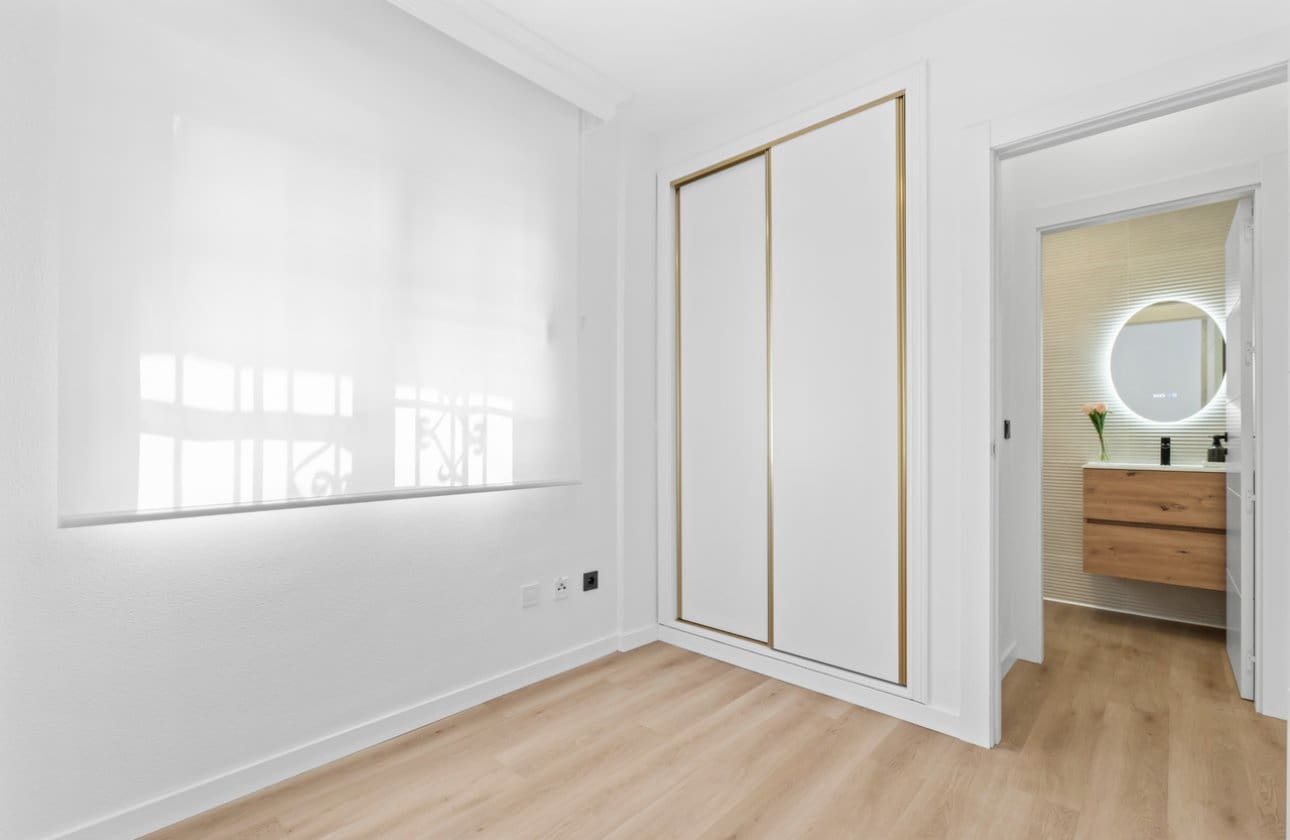 3 bedroom Townhouse for sale in Villamartin with pool - € 269,800 (Ref: 9799925)