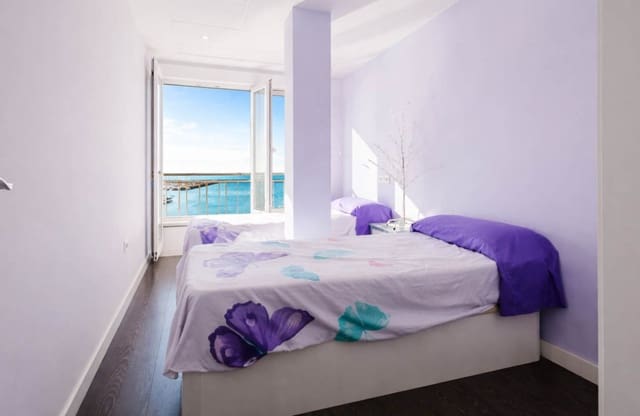 3 soveværelse Strandlejlighed til salg i Playa del Acequión, Torrevieja med swimmingpool - € 389.500 (Ref: 9799926)