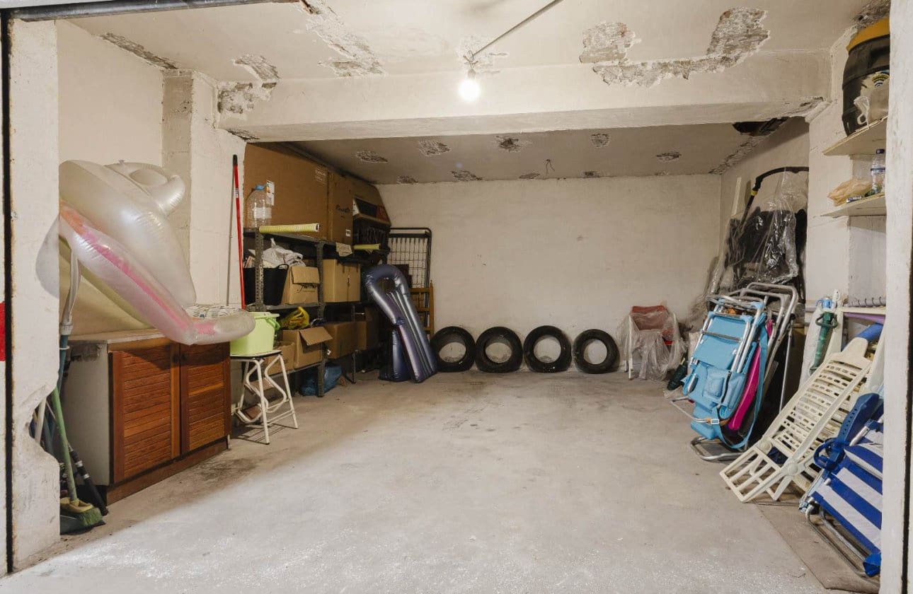 3 soveværelse Strandlejlighed til salg i Torrevieja med swimmingpool - € 389.500 (Ref: 9799926)