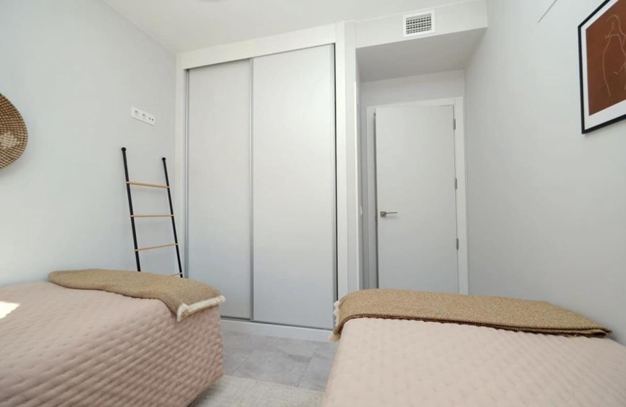 2 quarto Apartamento para venda em Filipinas com piscina - 249 900 € (Ref: 9799928)