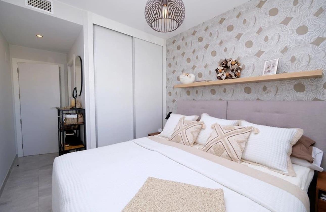 2 quarto Apartamento para venda em Filipinas com piscina - 249 900 € (Ref: 9799928)