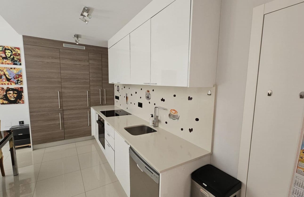 2 Zimmer Villa zu verkaufen in Orihuela Costa mit Pool - 299.000 € (Ref: 9810830)