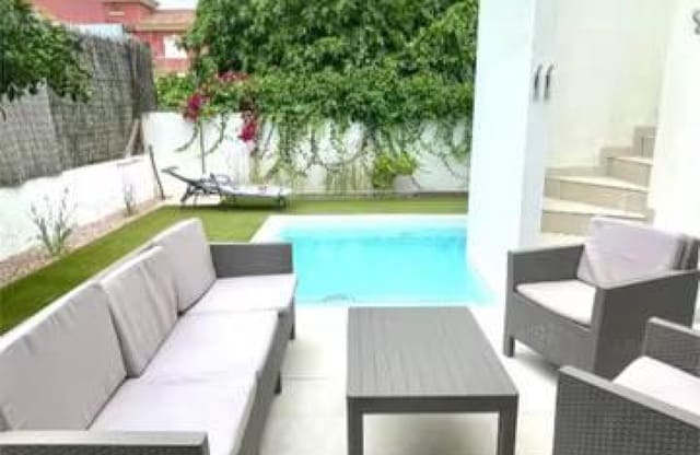 2 Zimmer Villa zu verkaufen in Lomas de Cabo Roig - Los Dolses, Orihuela mit Pool - 299.000 € (Ref: 9810830)