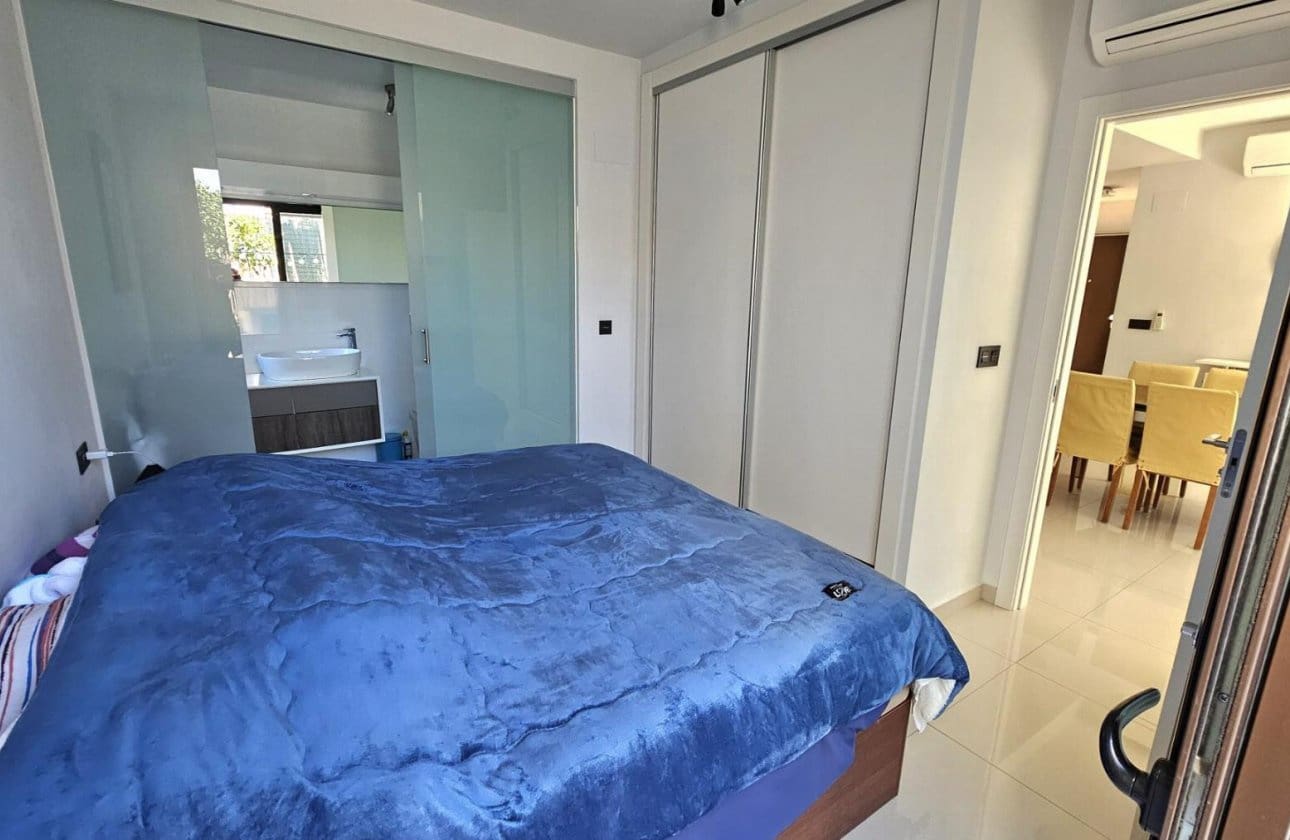 2 Zimmer Villa zu verkaufen in Orihuela Costa mit Pool - 299.000 € (Ref: 9810830)