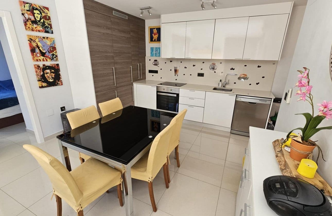 2 Zimmer Villa zu verkaufen in Orihuela Costa mit Pool - 299.000 € (Ref: 9810830)