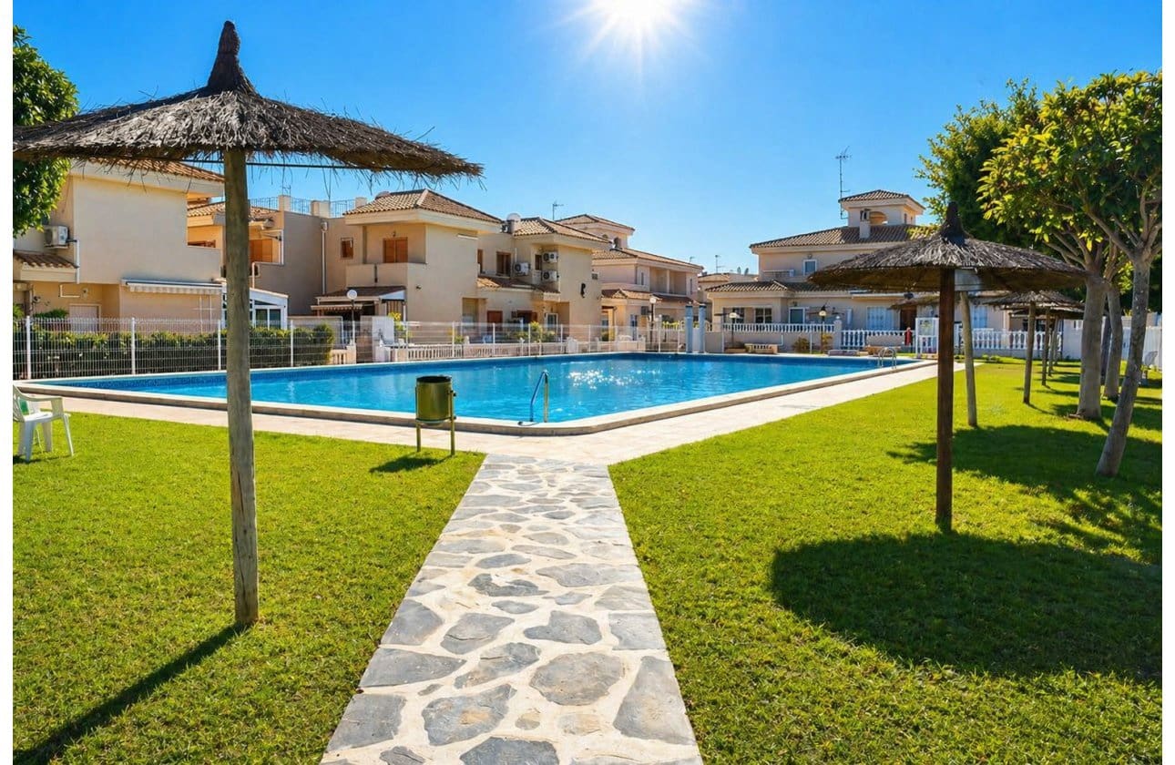 2 camera da letto Appartamento in vendita in Playa Flamenca con piscina - 184.998 € (Rif: 9810831)