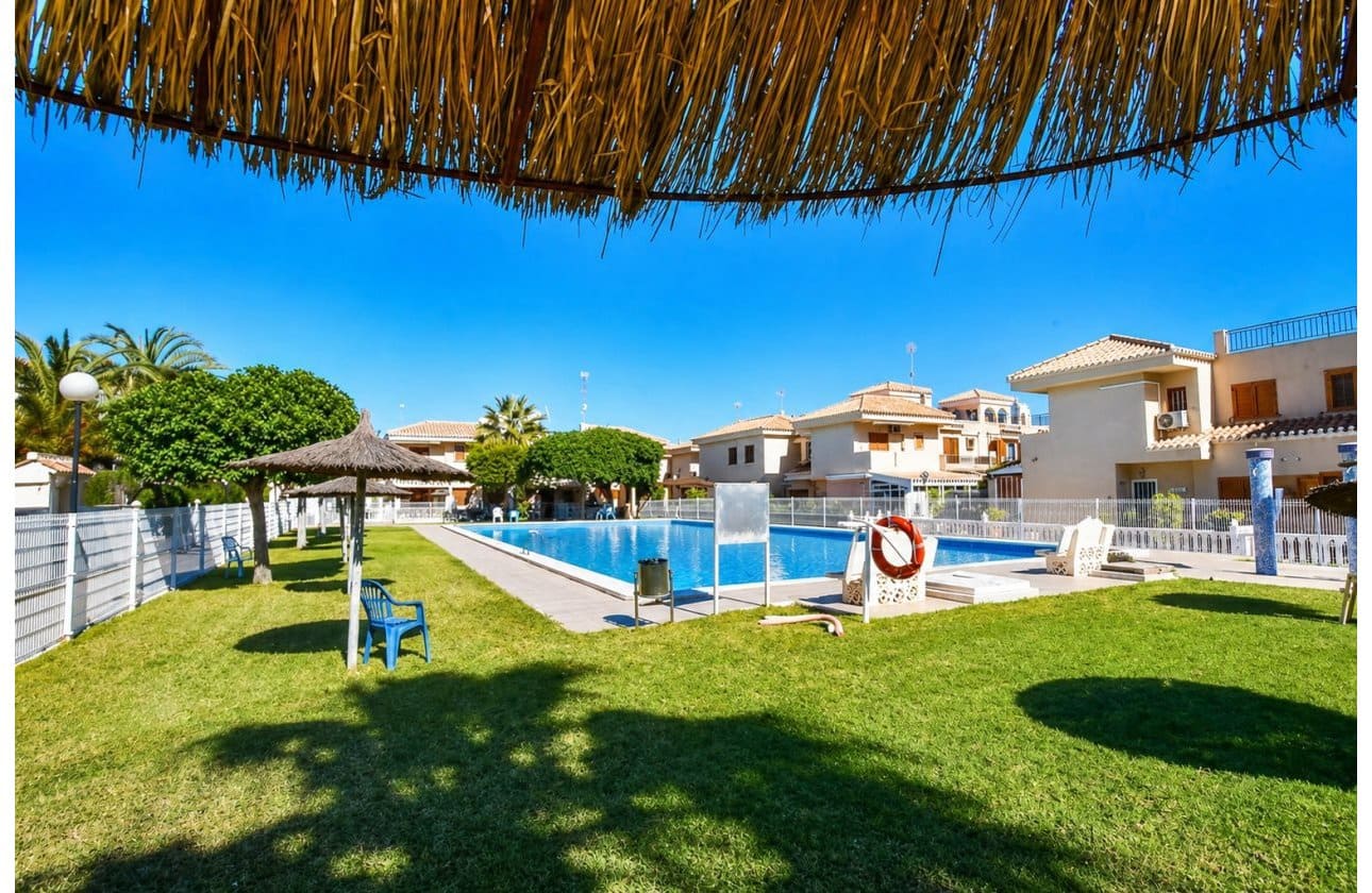 2 camera da letto Appartamento in vendita in Playa Flamenca con piscina - 184.998 € (Rif: 9810831)