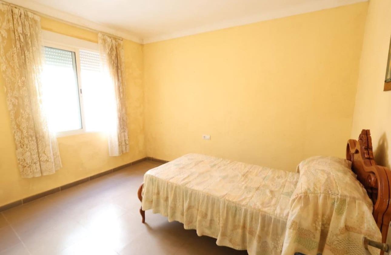 3 soveværelse Lejlighed til salg i Torrevieja - € 165.000 (Ref: 9810832)
