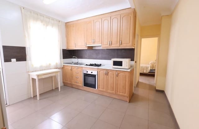 3 soveværelse Lejlighed til salg i Centro - Muelle Pesquero, Torrevieja - € 165.000 (Ref: 9810832)