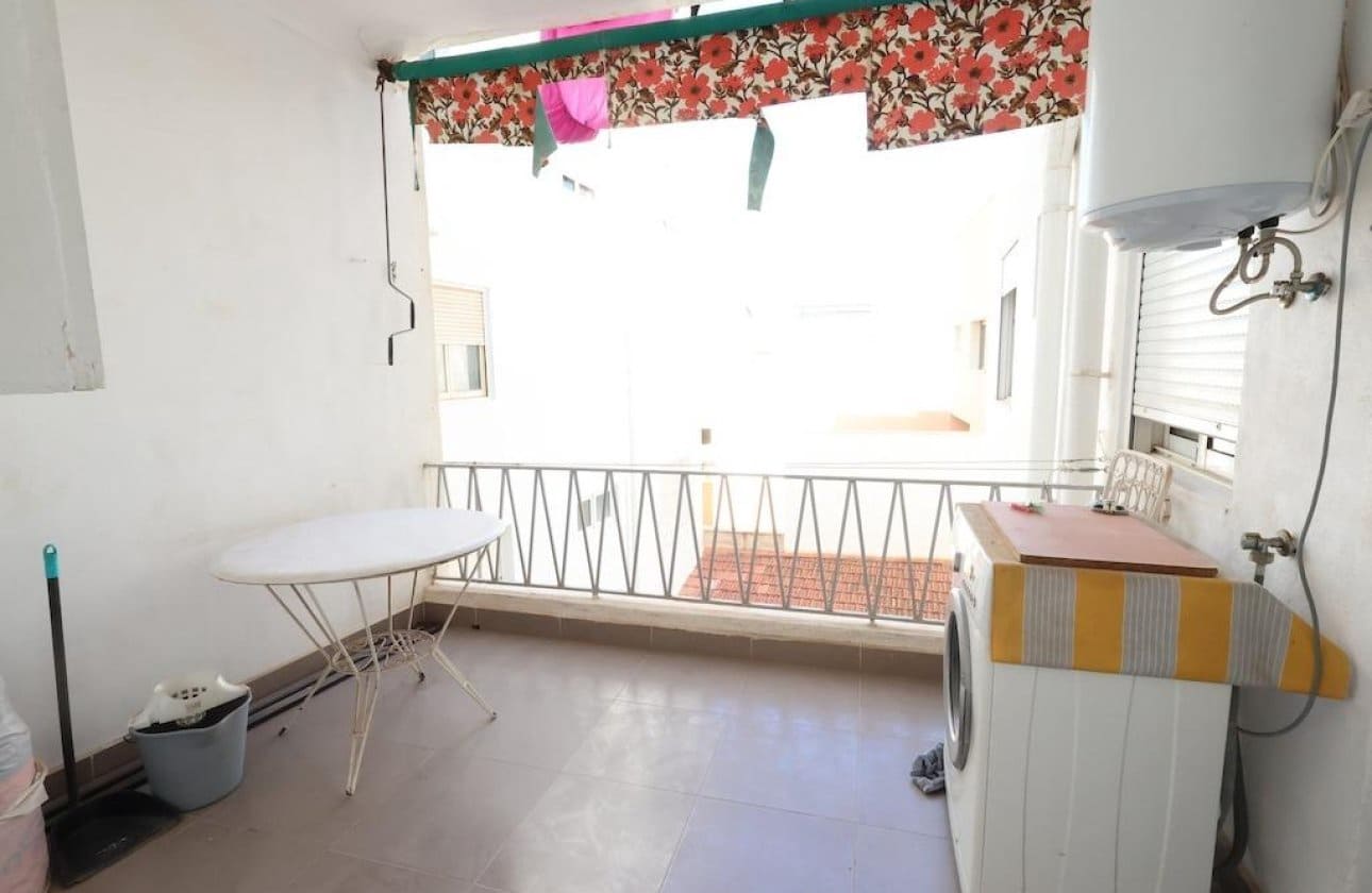 3 soveværelse Lejlighed til salg i Torrevieja - € 165.000 (Ref: 9810832)