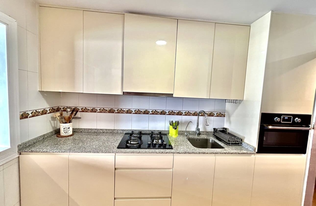 2 Zimmer Apartment zu verkaufen in Torrevieja - 149.000 € (Ref: 9810833)