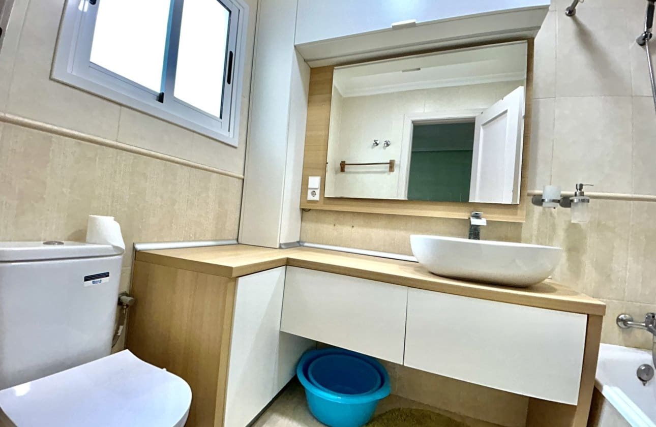 2 Zimmer Apartment zu verkaufen in Torrevieja - 149.000 € (Ref: 9810833)