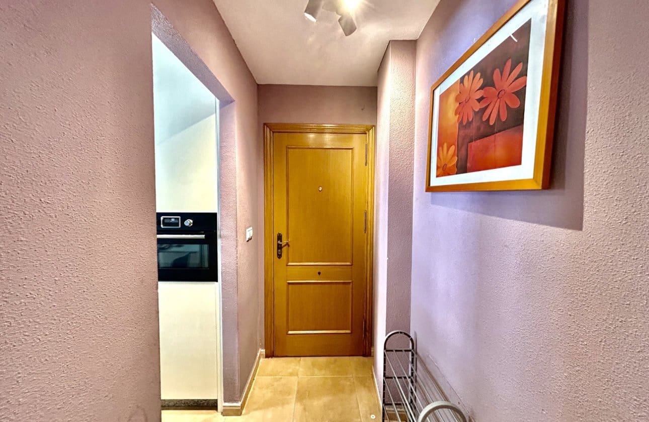 2 Zimmer Apartment zu verkaufen in Torrevieja - 149.000 € (Ref: 9810833)