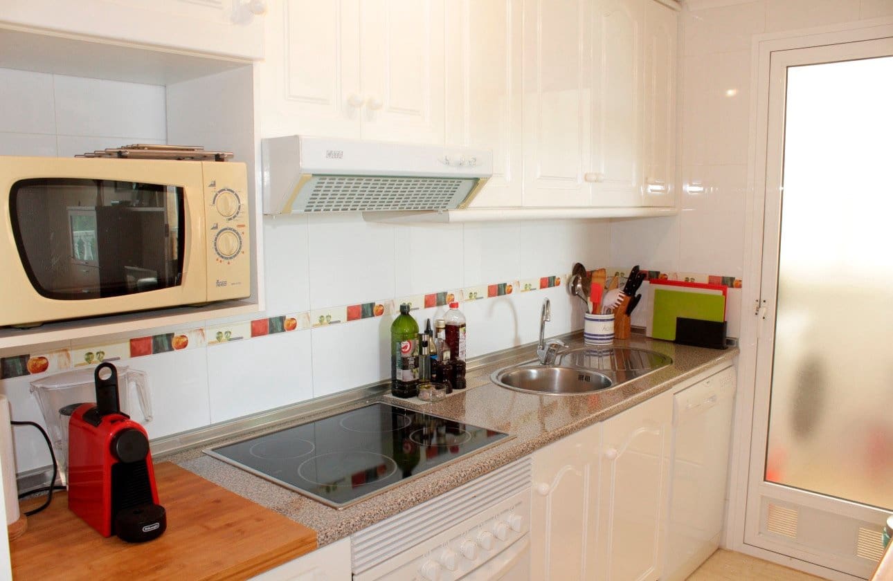 2 soveværelse Penthouse til salg i Playa Flamenca med swimmingpool - € 227.000 (Ref: 9818231)