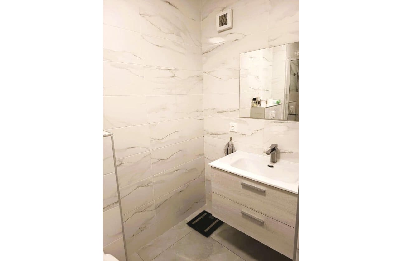 3 chambre Appartement de Plage à vendre à Torrevieja - 249 000 € (Ref: 9818232)