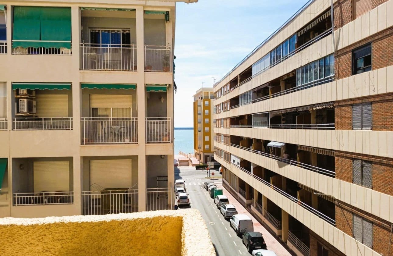 3 chambre Appartement de Plage à vendre à Torrevieja - 249 000 € (Ref: 9818232)