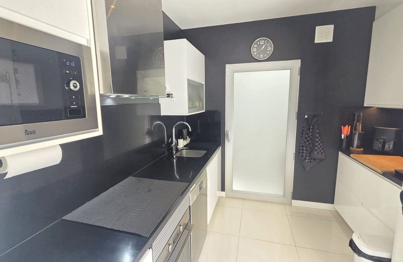 3 soverom Leilighet til salgs i Los Dolses med svømmebasseng - € 299 900 (Ref: 9818233)