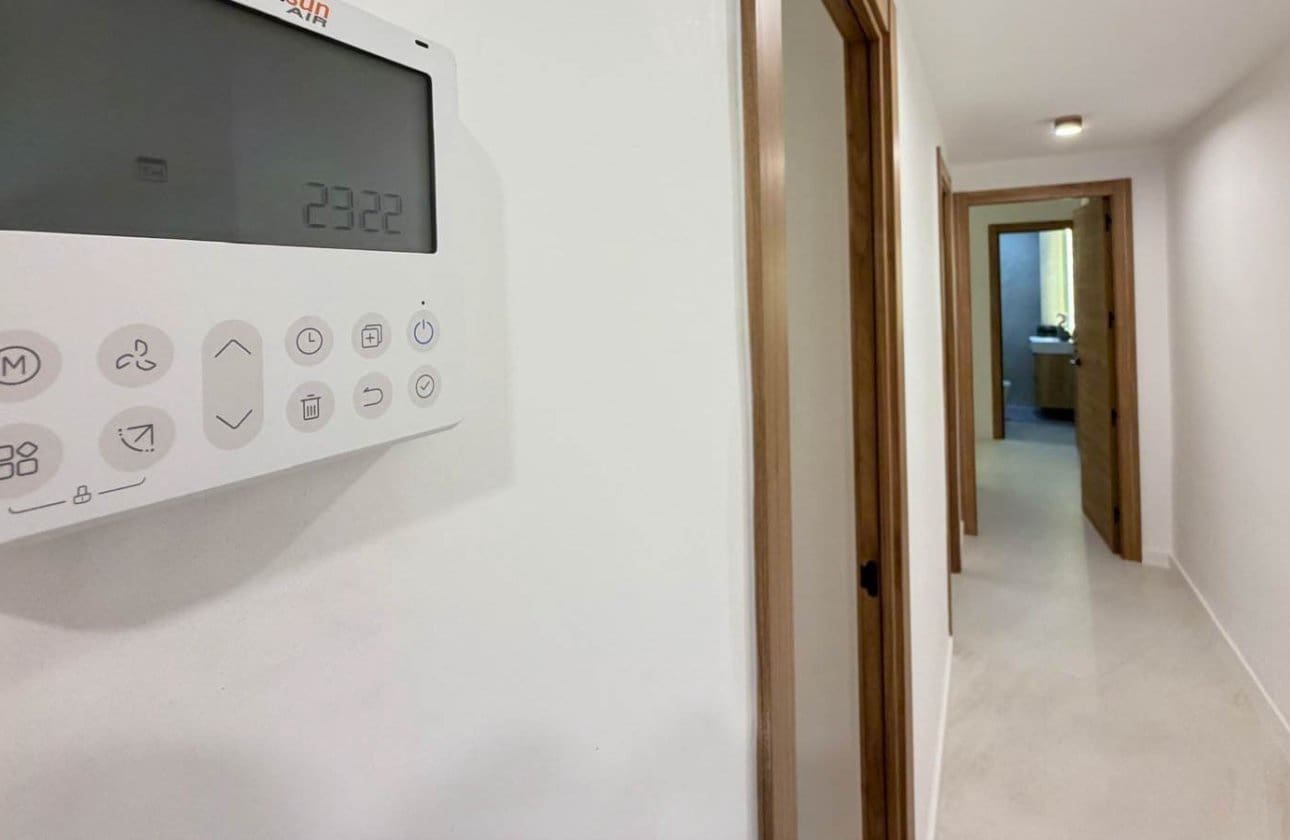 4 quarto Apartamento para venda em Torrevieja - 277 000 € (Ref: 9818234)