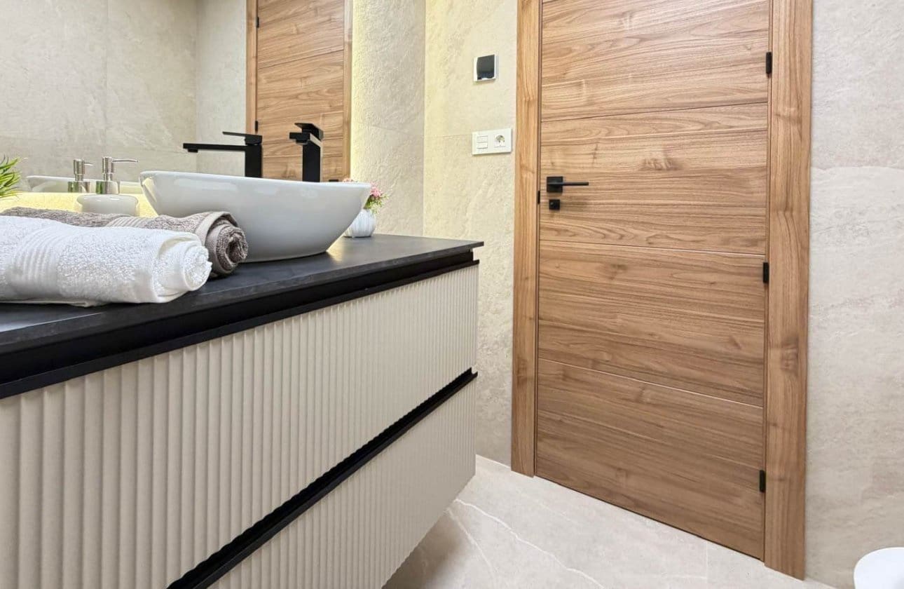 4 quarto Apartamento para venda em Torrevieja - 277 000 € (Ref: 9818234)