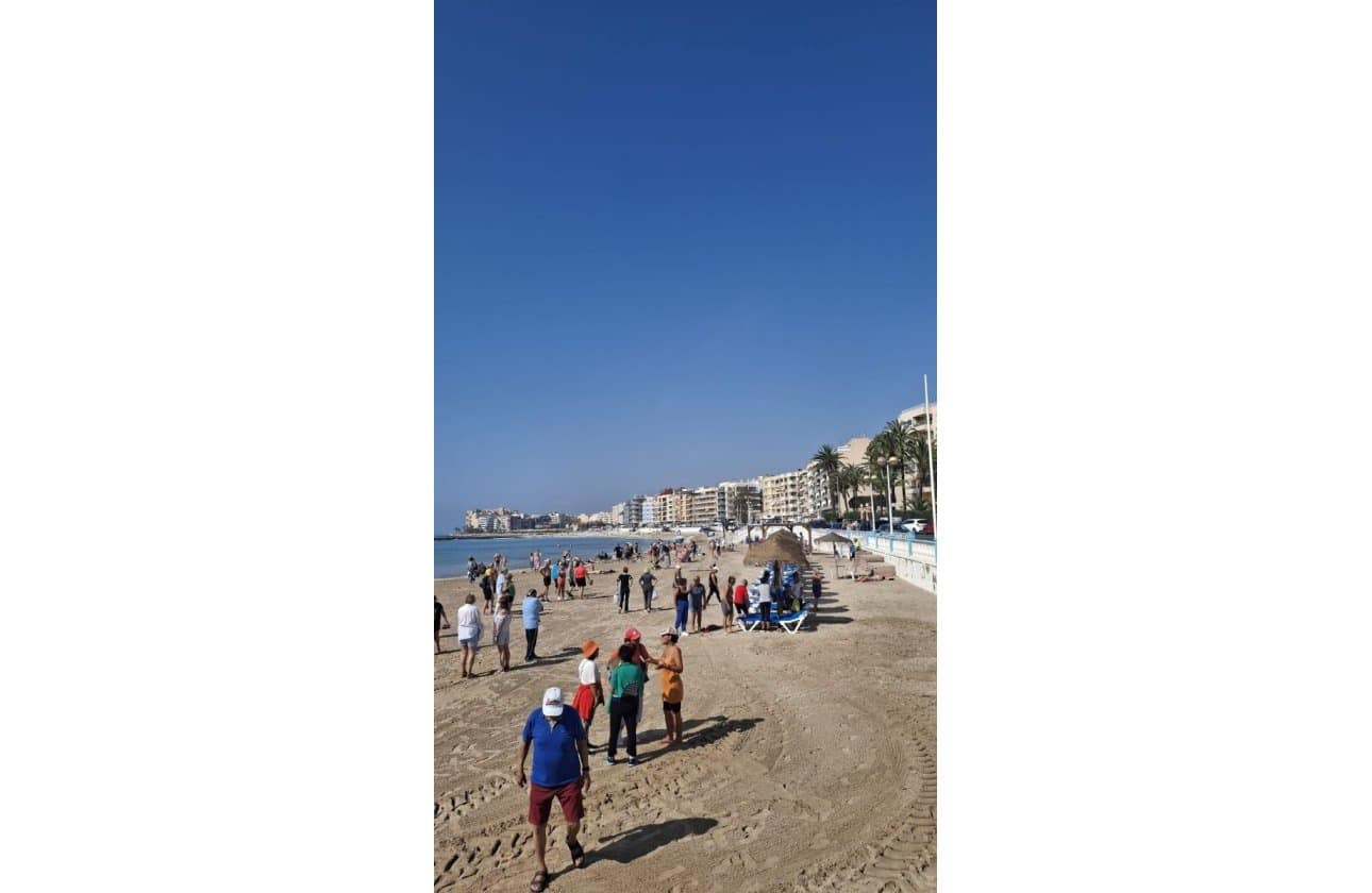 3 sovrum Lägenhet till salu i Torrevieja med pool - 255 000 € (Ref: 9818235)