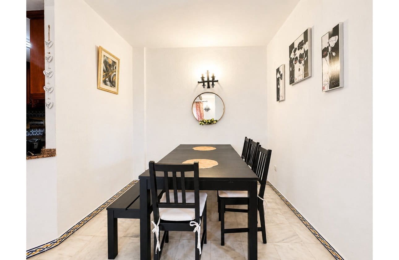 3 sovrum Lägenhet till salu i Torrevieja med pool - 255 000 € (Ref: 9818235)