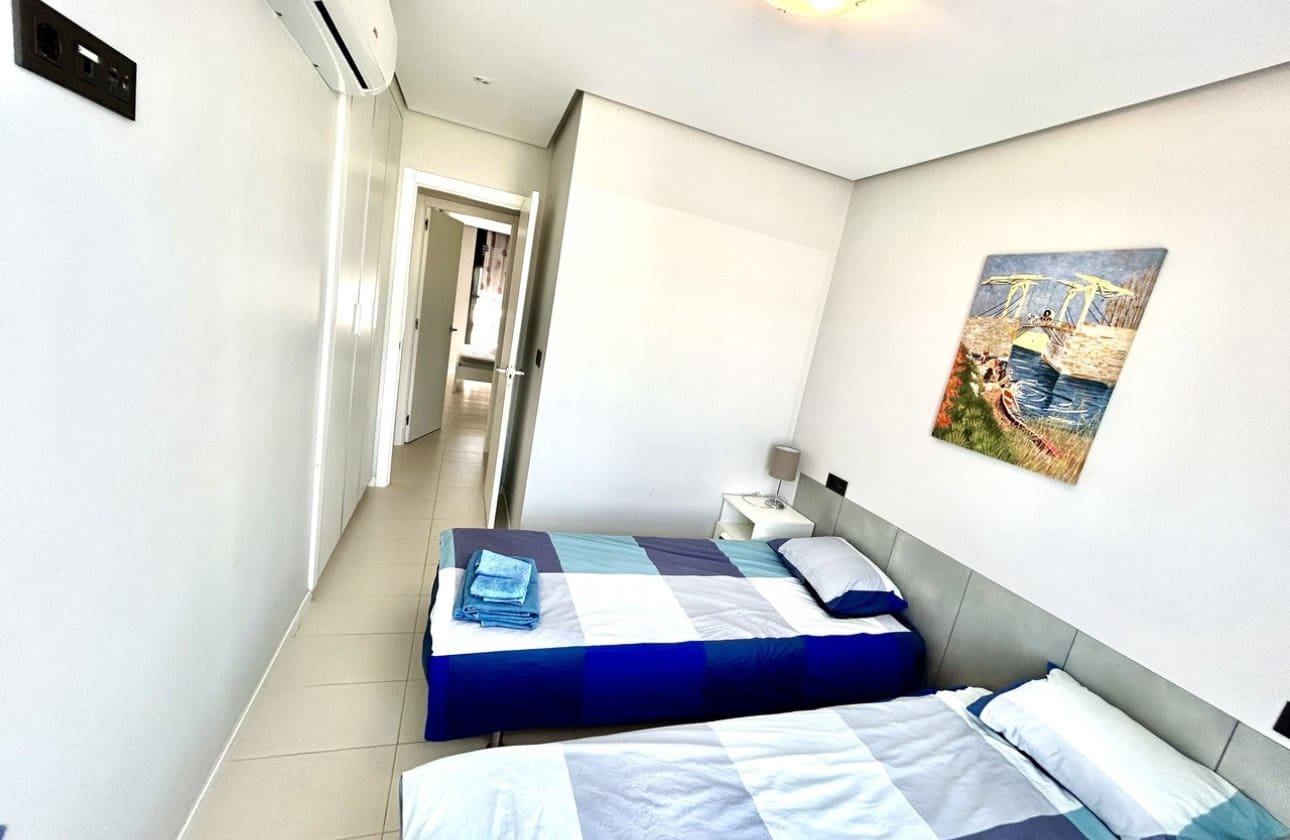 2 bedroom Apartment for sale in Villamartin with pool - € 235,000 (Ref: 9831817)