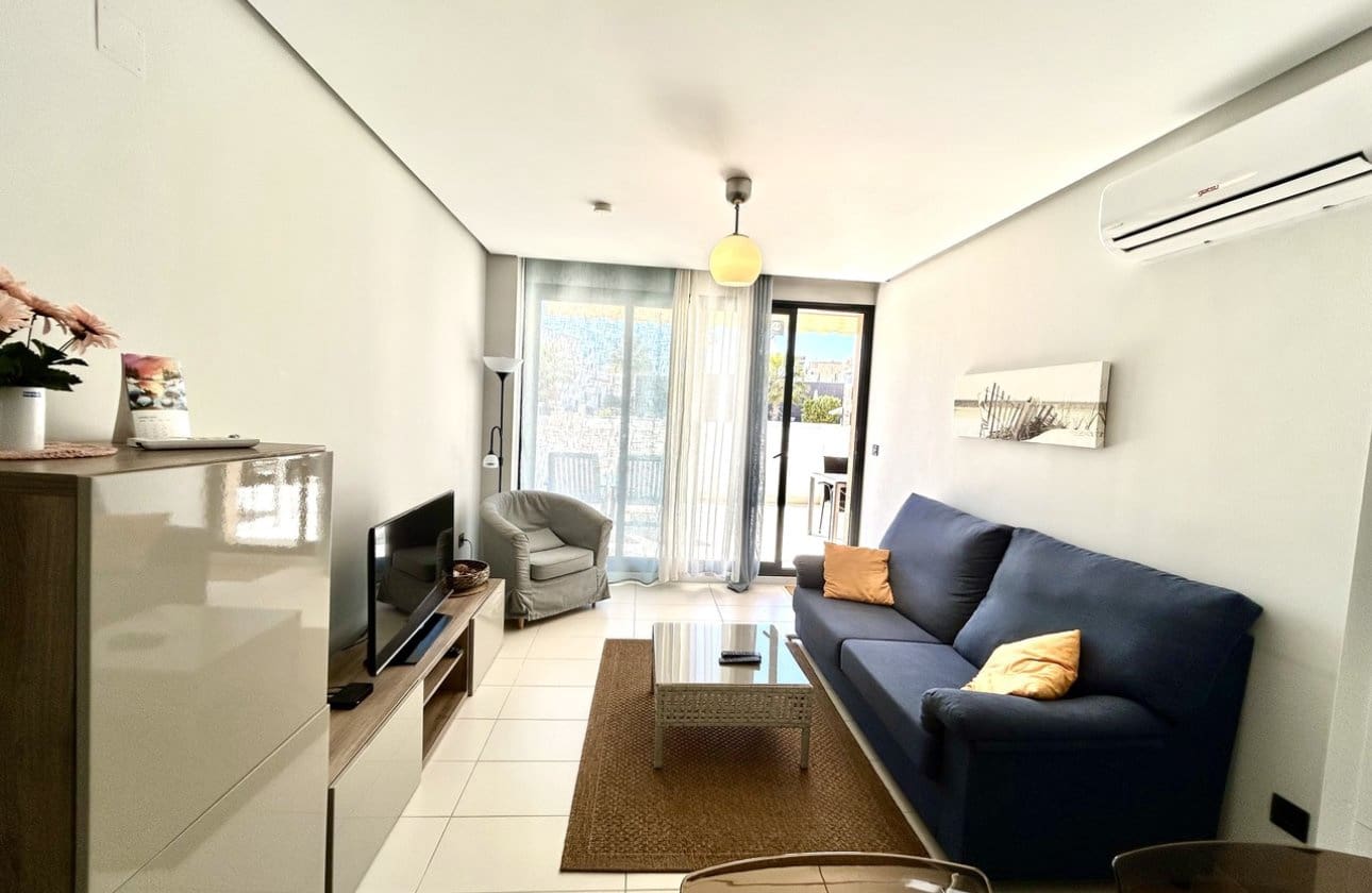 2 bedroom Apartment for sale in Villamartin with pool - € 235,000 (Ref: 9831817)