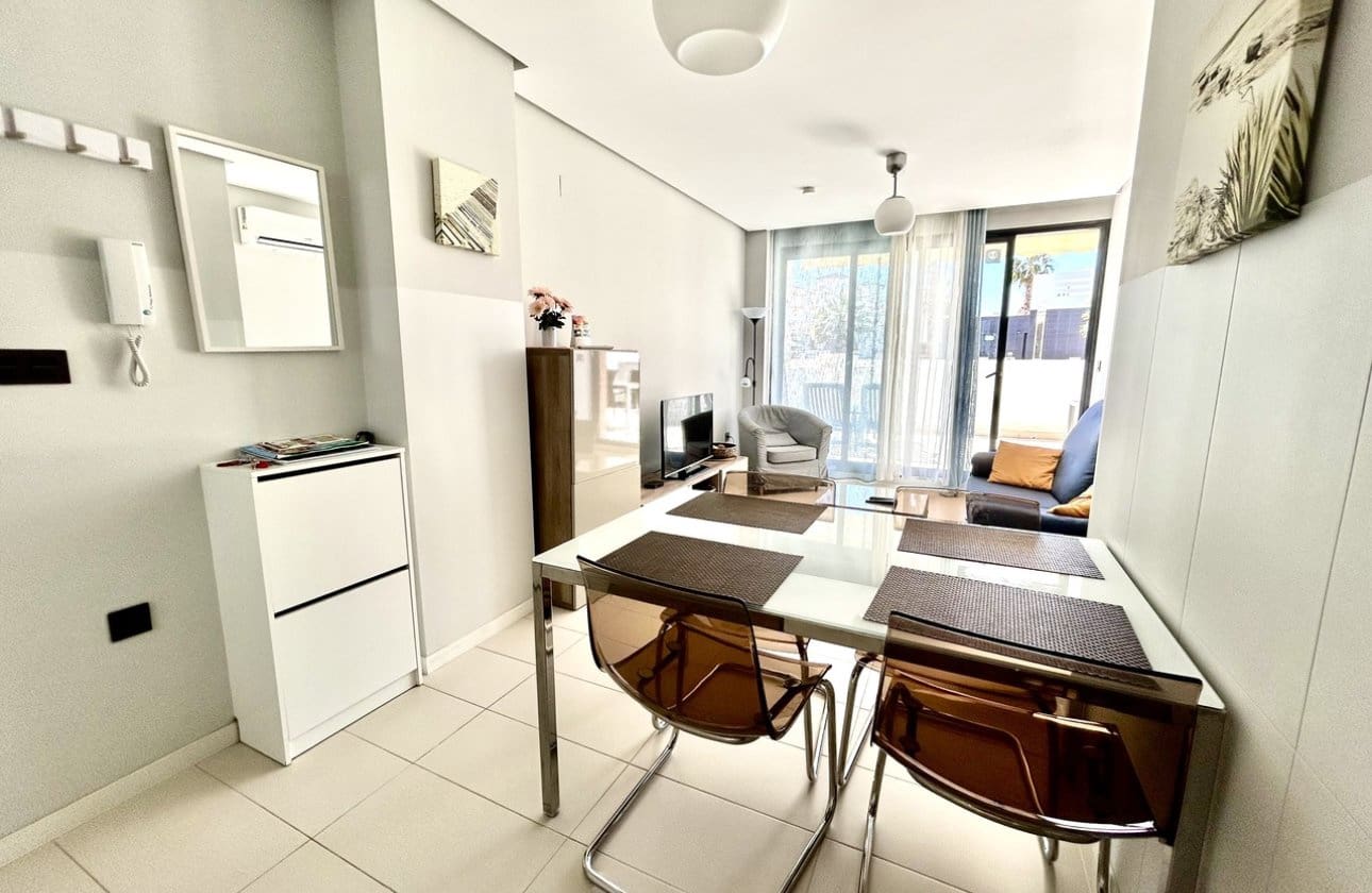 2 bedroom Apartment for sale in Villamartin with pool - € 235,000 (Ref: 9831817)
