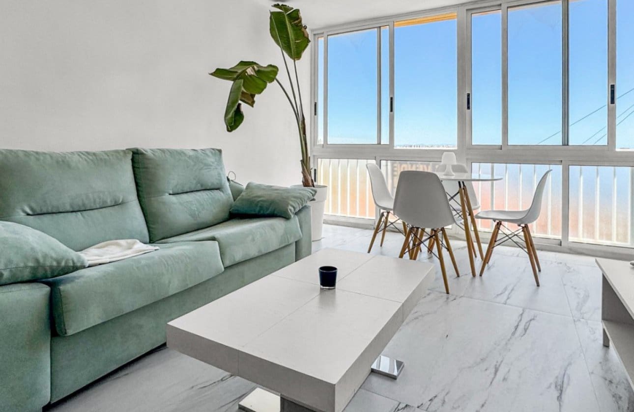 1 camera da letto Appartamento in vendita in Orihuela Costa - 245.000 € (Rif: 9831818)