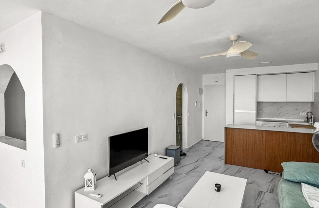 1 camera da letto Appartamento in vendita in Orihuela Costa - 245.000 € (Rif: 9831818)