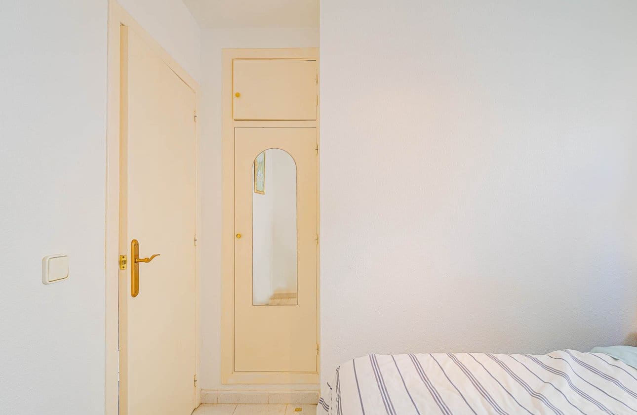 Chalet de 2 habitaciones en Los Altos en venta con piscina - 165.000 € (Ref: 9834252)
