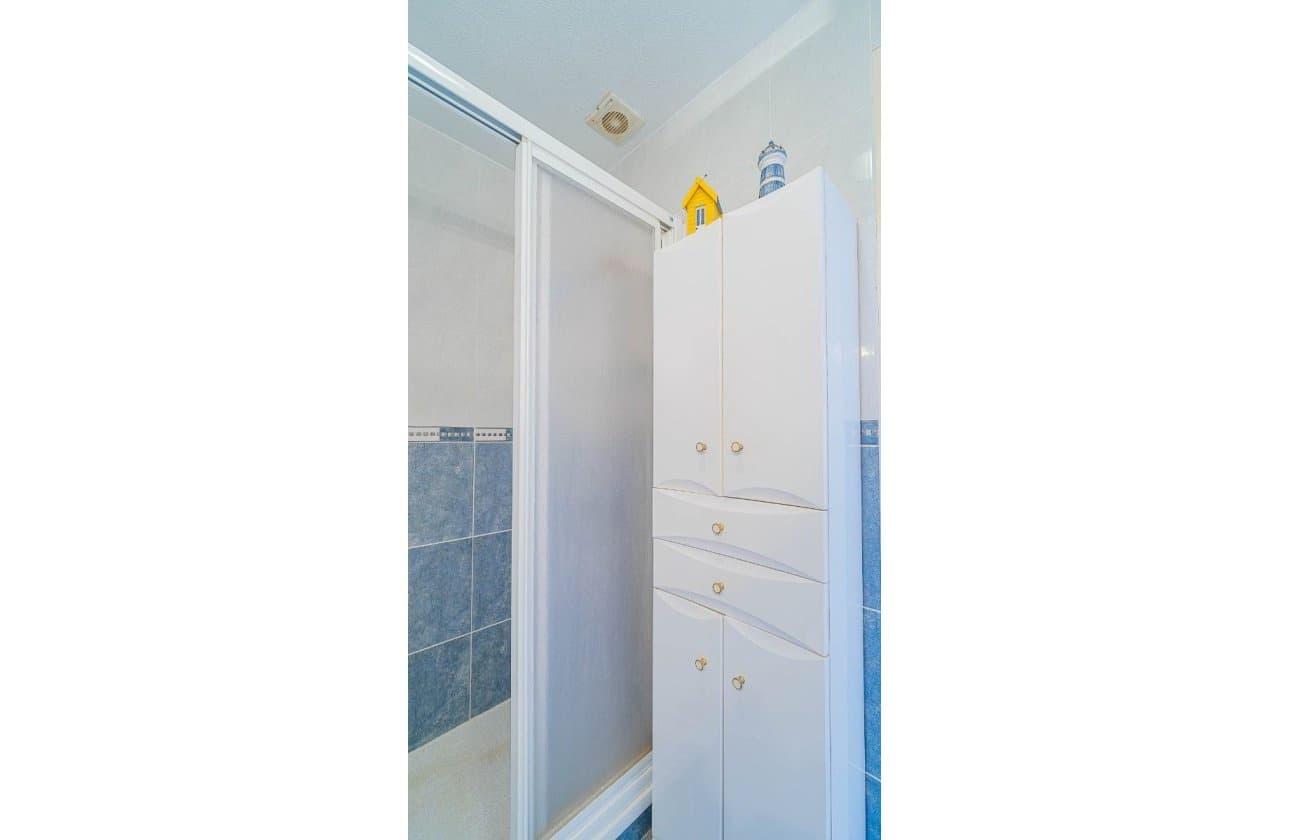 Chalet de 2 habitaciones en Los Altos en venta con piscina - 165.000 € (Ref: 9834252)