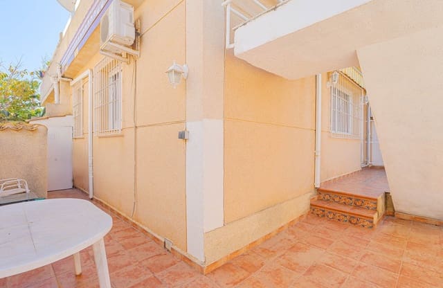 2 soveværelse Villa til salg i Los Altos med swimmingpool - € 165.000 (Ref: 9834252)