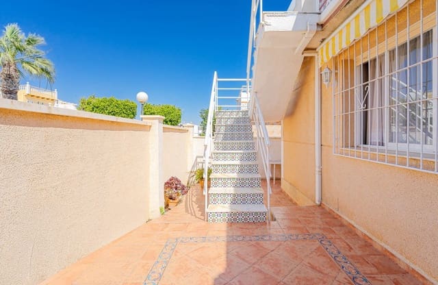 2 soveværelse Villa til salg i Los Altos med swimmingpool - € 165.000 (Ref: 9834252)