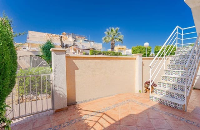 2 soveværelse Villa til salg i Los Altos med swimmingpool - € 165.000 (Ref: 9834252)