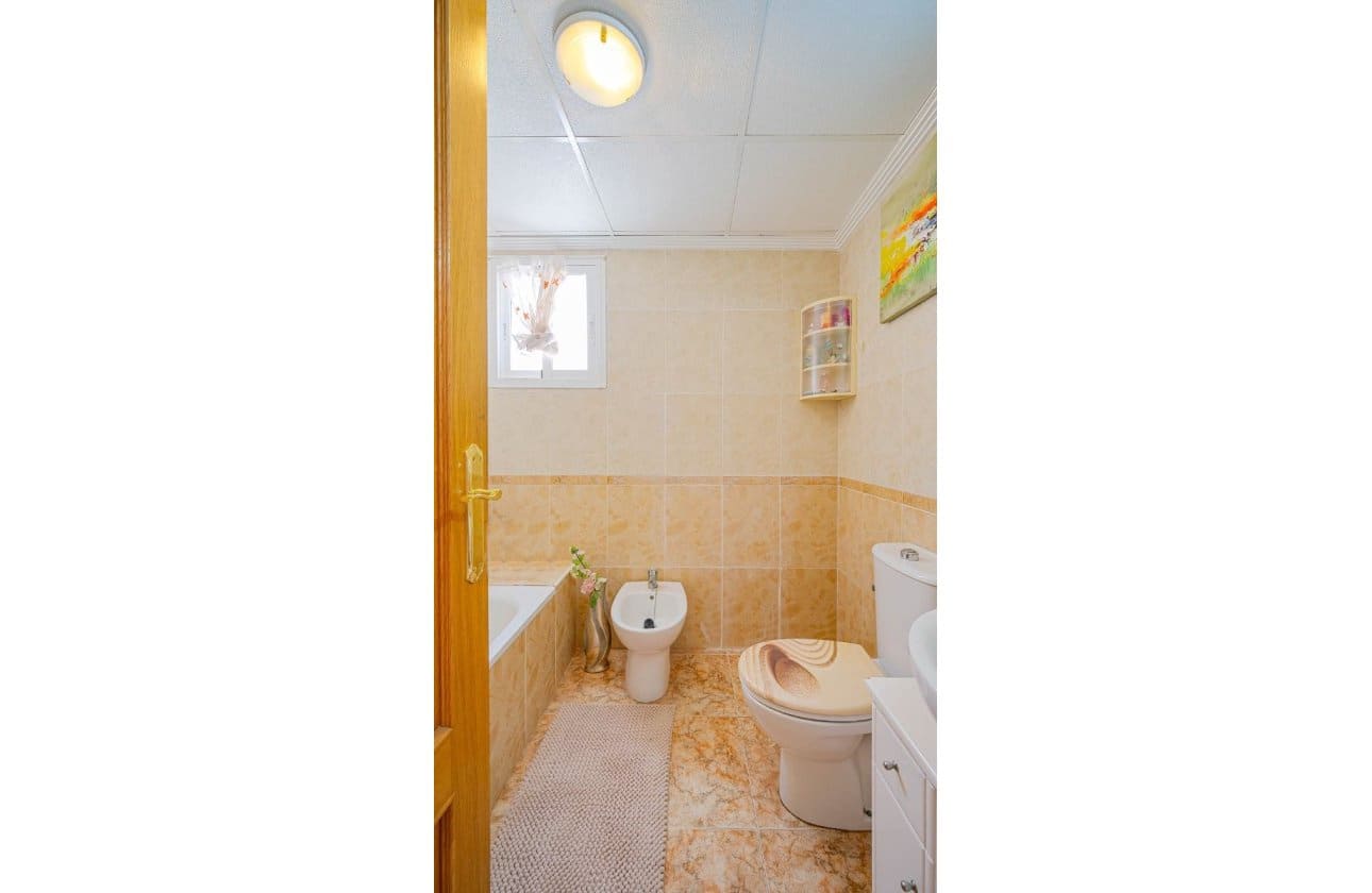 3 chambre Maison de Ville à vendre à Punta Prima avec piscine - 265 000 € (Ref: 9834253)