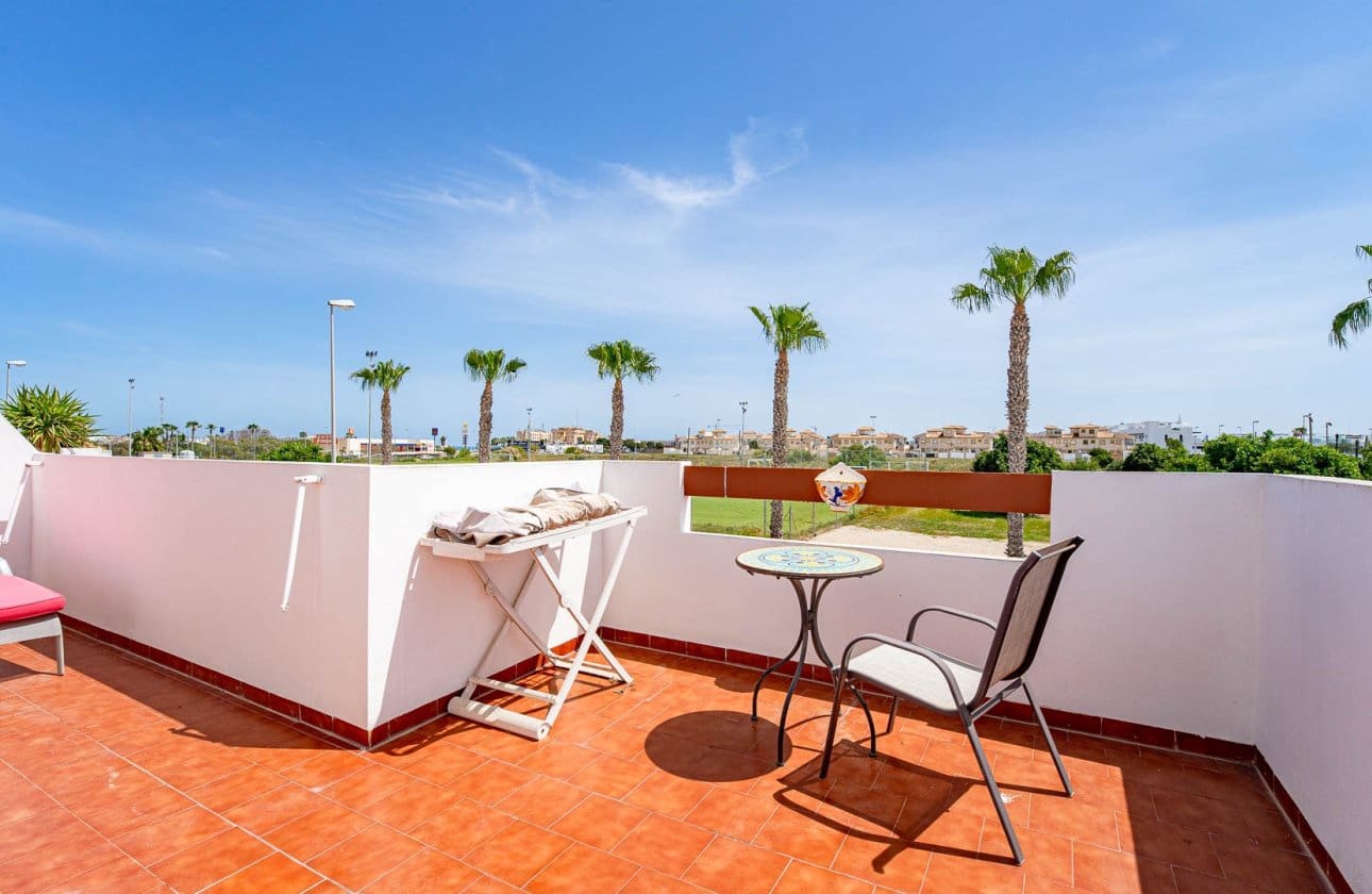 3 chambre Maison de Ville à vendre à Punta Prima avec piscine - 265 000 € (Ref: 9834253)