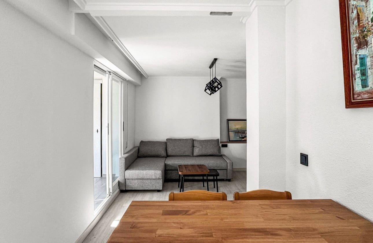 2 soverom Leilighet til salgs i Torrevieja - € 155 000 (Ref: 9834256)