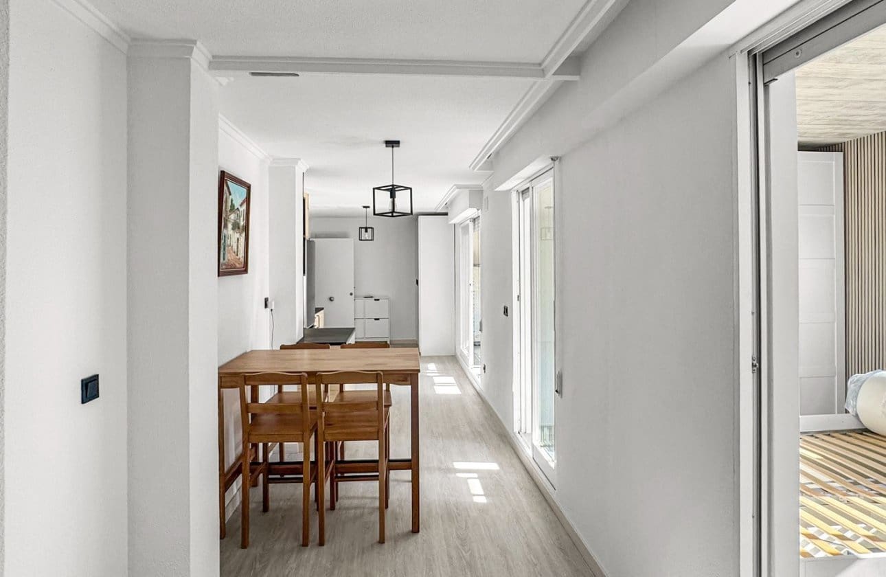 2 soverom Leilighet til salgs i Torrevieja - € 155 000 (Ref: 9834256)