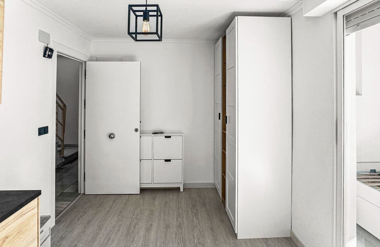 2 soverom Leilighet til salgs i Torrevieja - € 155 000 (Ref: 9834256)