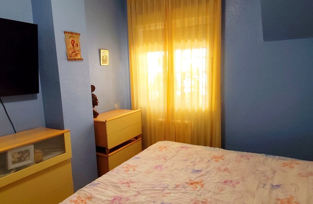 2 bedroom Apartment for sale in Los Altos with pool - € 189,900 (Ref: 9834259)