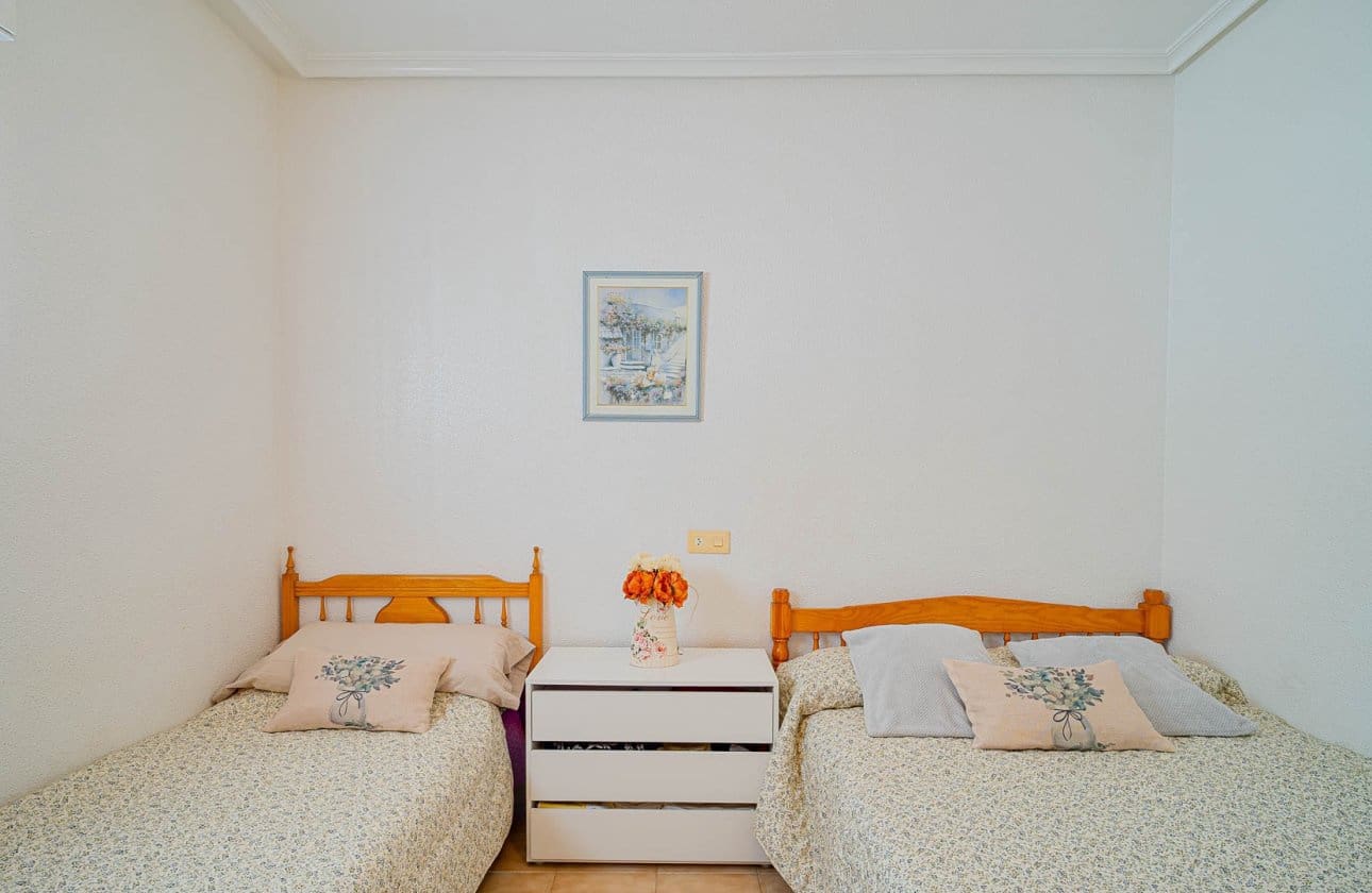 2 bedroom Beach Apartment for sale in Punta Prima with pool - € 170,000 (Ref: 9834260)