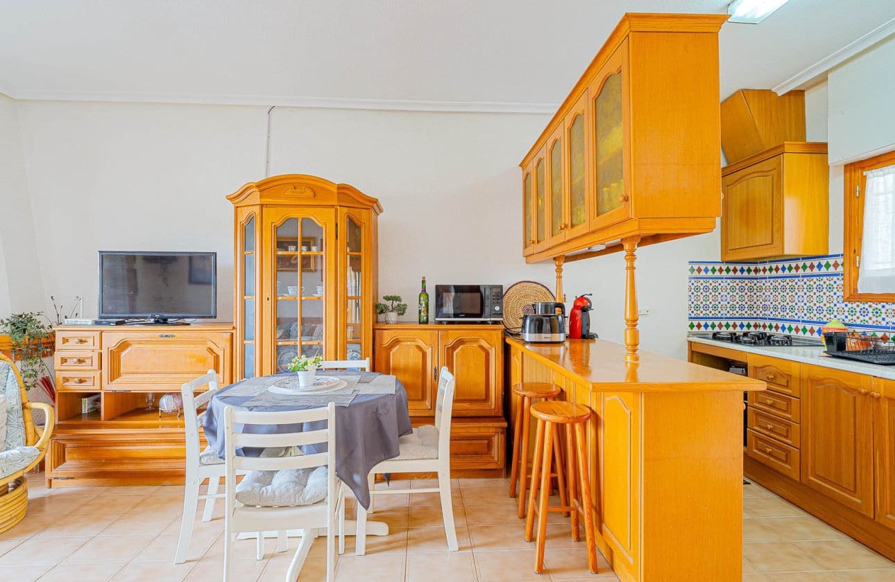 2 bedroom Beach Apartment for sale in Punta Prima with pool - € 170,000 (Ref: 9834260)