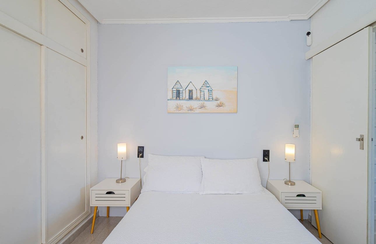 1 chambre Appartement à vendre à Punta Prima avec piscine - 135 000 € (Ref: 9834261)