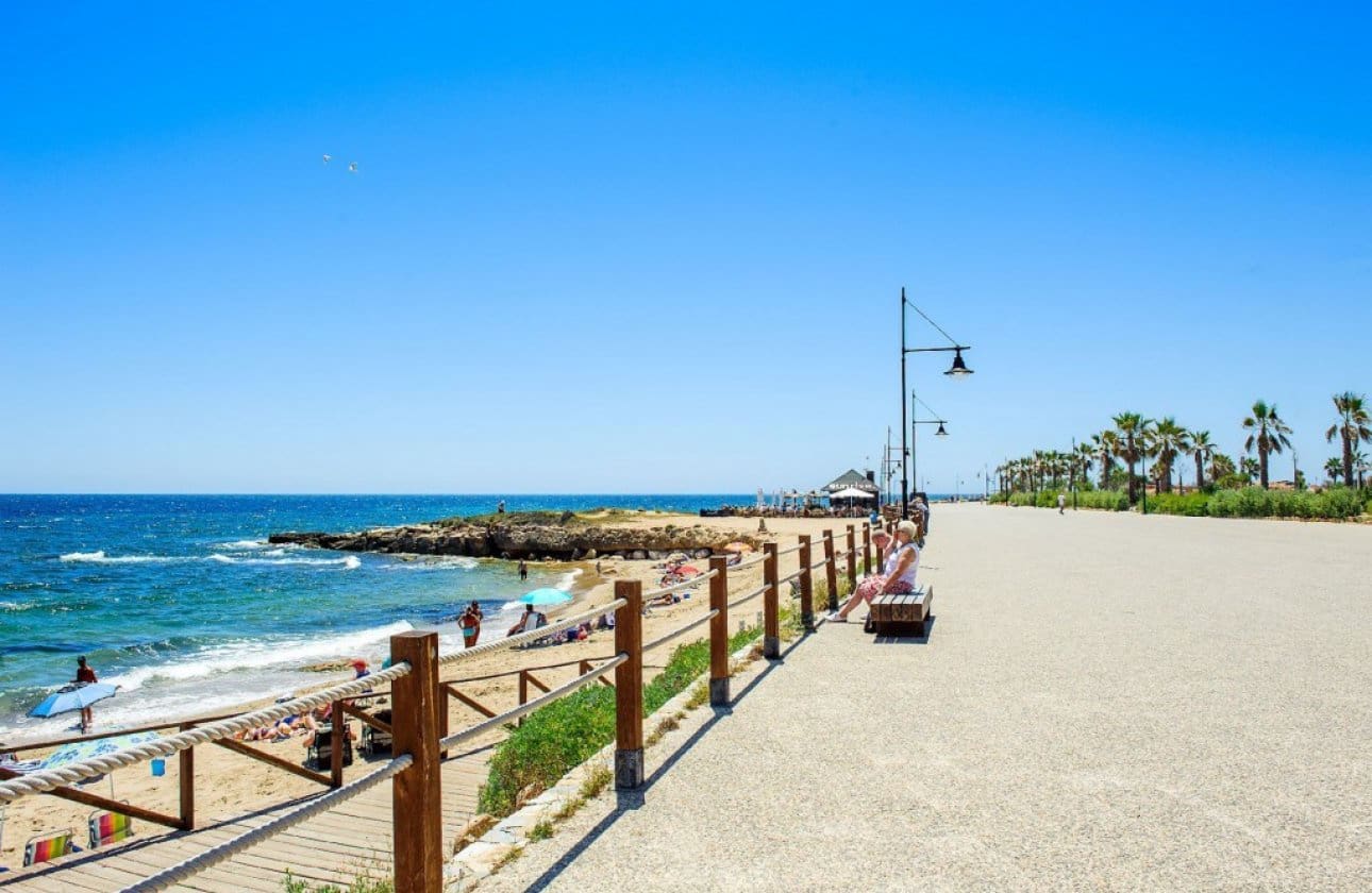 1 chambre Appartement à vendre à Punta Prima avec piscine - 135 000 € (Ref: 9834261)