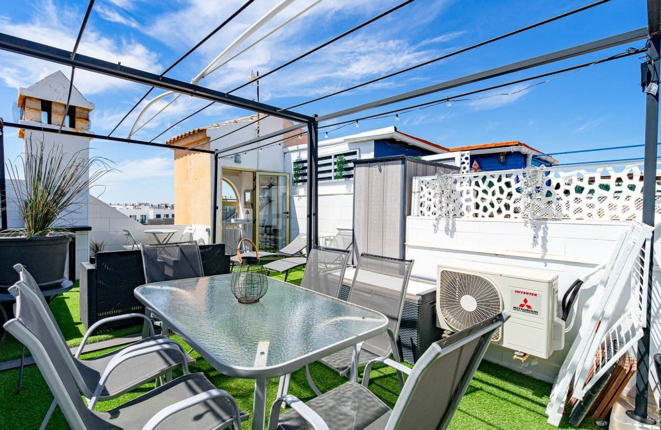 1 chambre Appartement à vendre à Punta Prima avec piscine - 135 000 € (Ref: 9834261)
